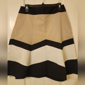 THE LIMITED SKIRT (Medium) Never Worn but missing tag
